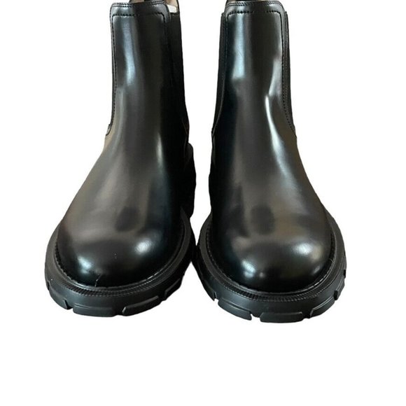 Salvatore Ferragamo Men's Black Gancini Icon Pull-on Chelsea Boots Size 11 E NEW - Picture 13 of 13